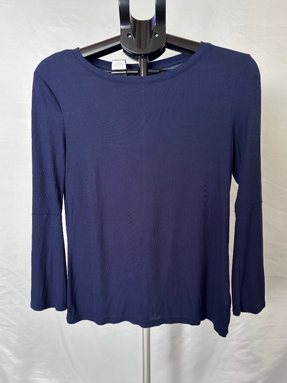 Old Navy Women’s Navy Ribbed Long Bell Sleeve Stretch Knit Top